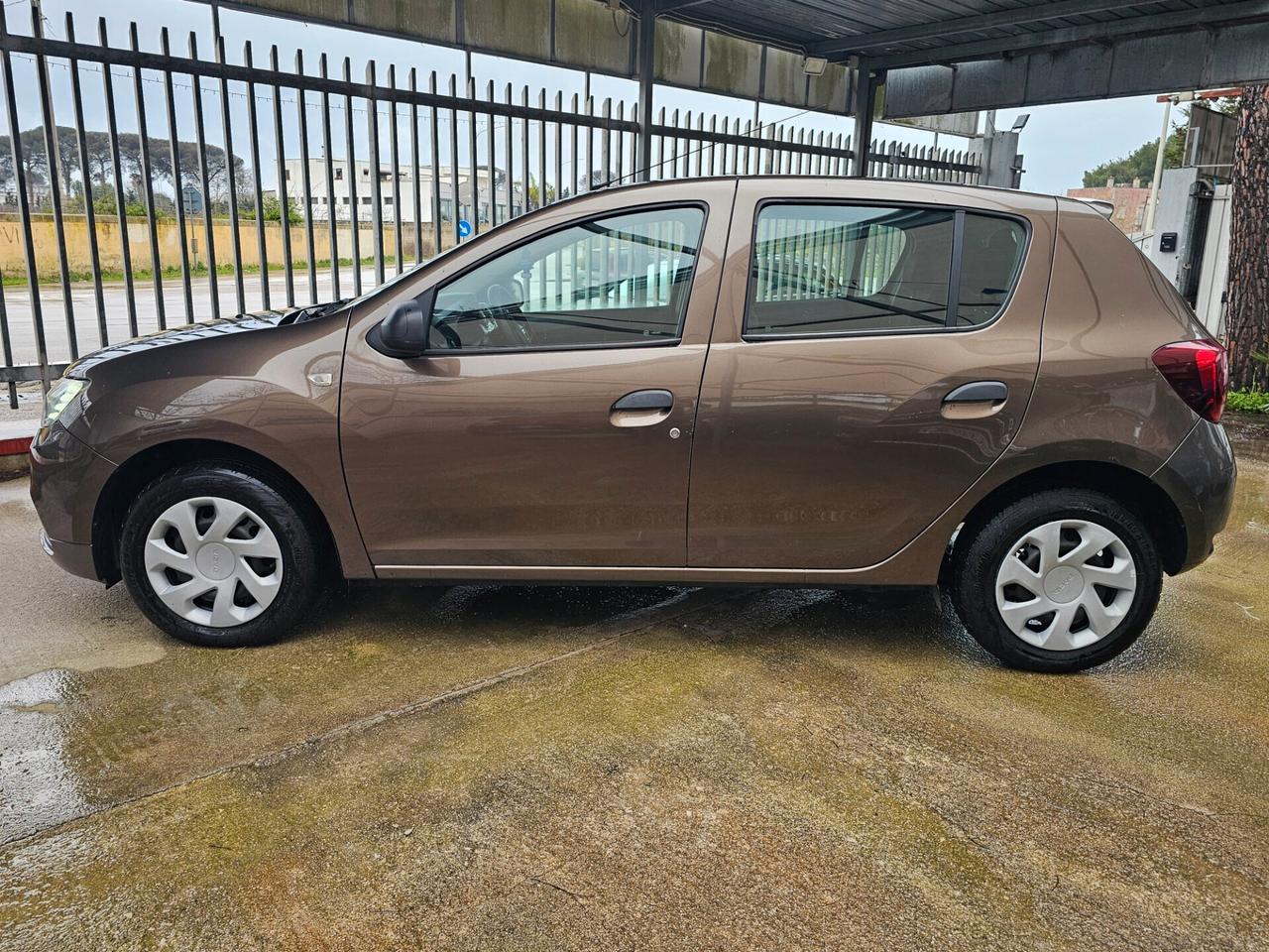 Dacia Sandero 1.5 dCi 8V 75CV Lauréate