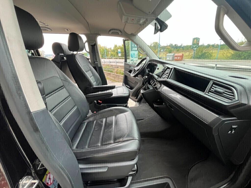 Volkswagen Multivan 2.0TDI T6.1 Highline 150cv dsg 7p