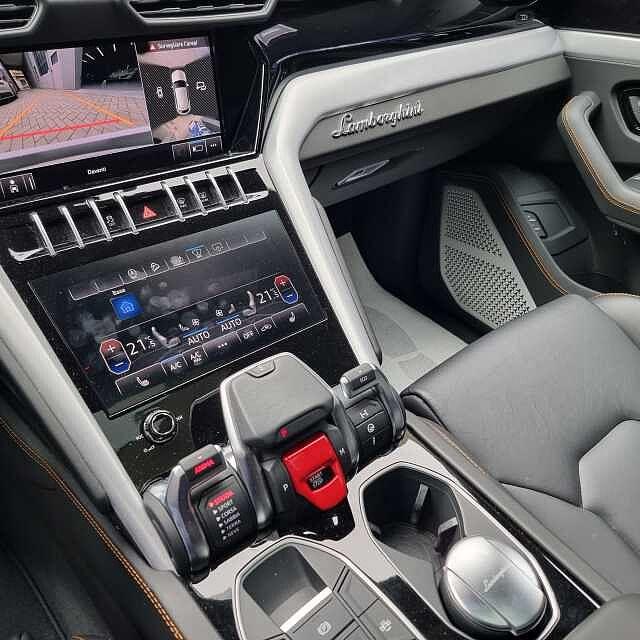 Lamborghini Urus 4.0