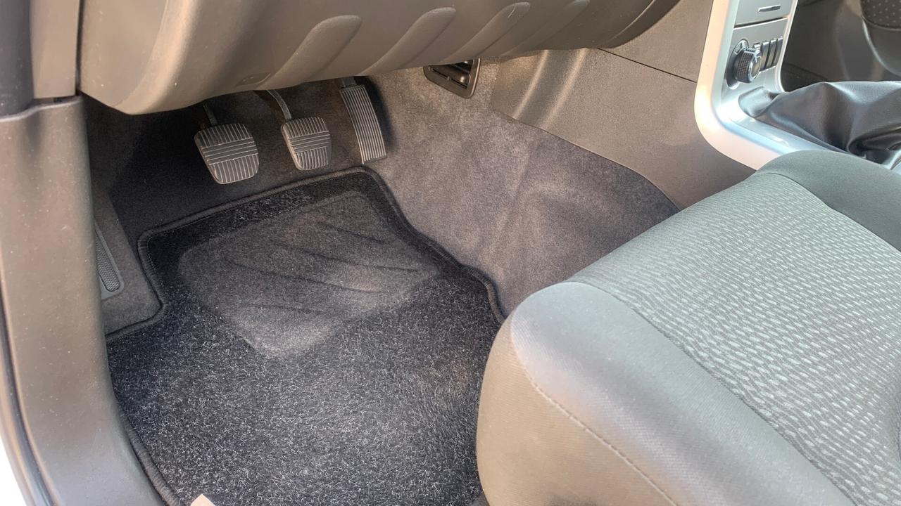 Nissan Navara 2.5 dCi 190CV 4 porte Double Cab Sport