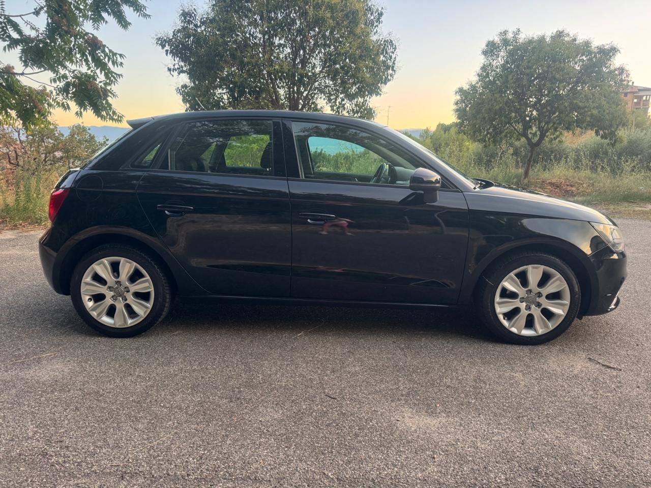 Audi A1 1.6 Diesel 90Cv 2014