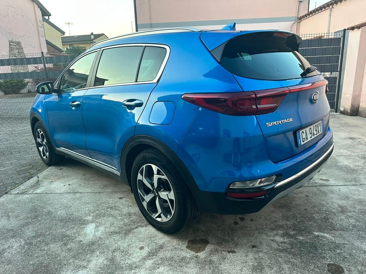 KIA SPORTAGE1.6 CRDI N1 ( 11.500 + IVA )
