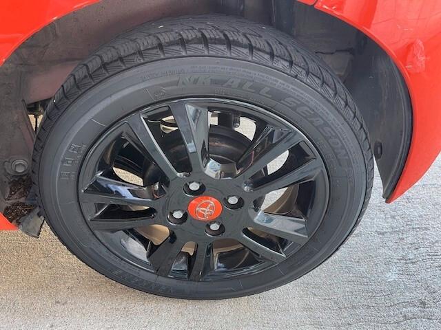 Toyota Aygo 1.0 VVT-i 69 CV 5 porte x-cite