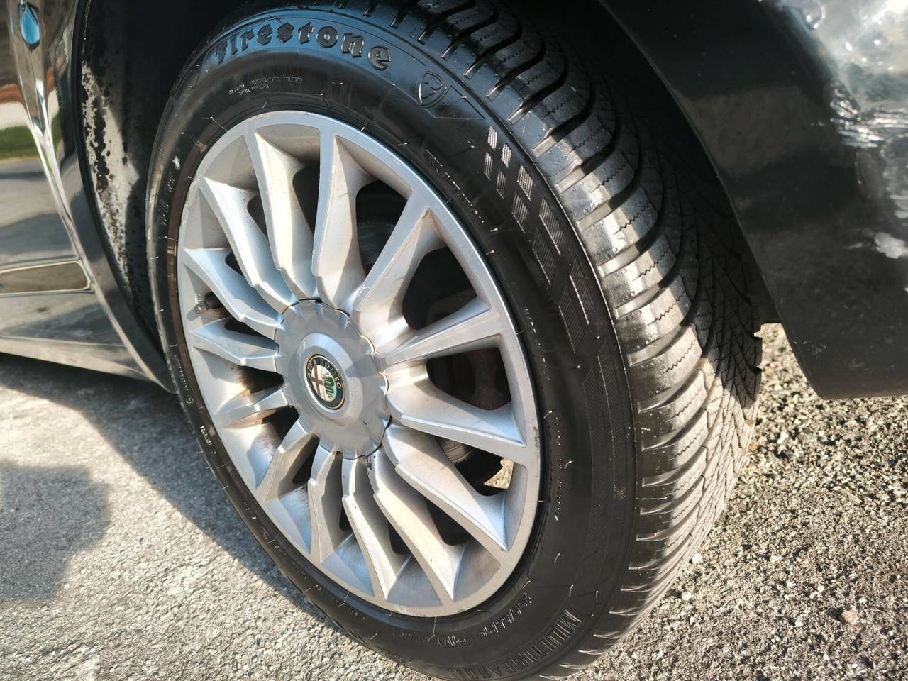 Alfa Romeo MiTo 1.3 JTDm-2 95 CV S&S Distinctive Sport Pack