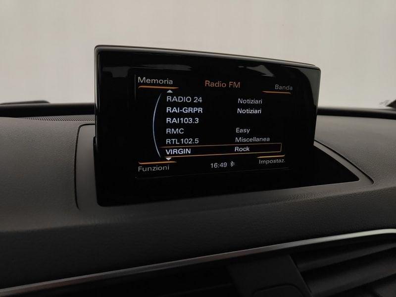 Audi Q3 2.0 TDI 120 CV Business