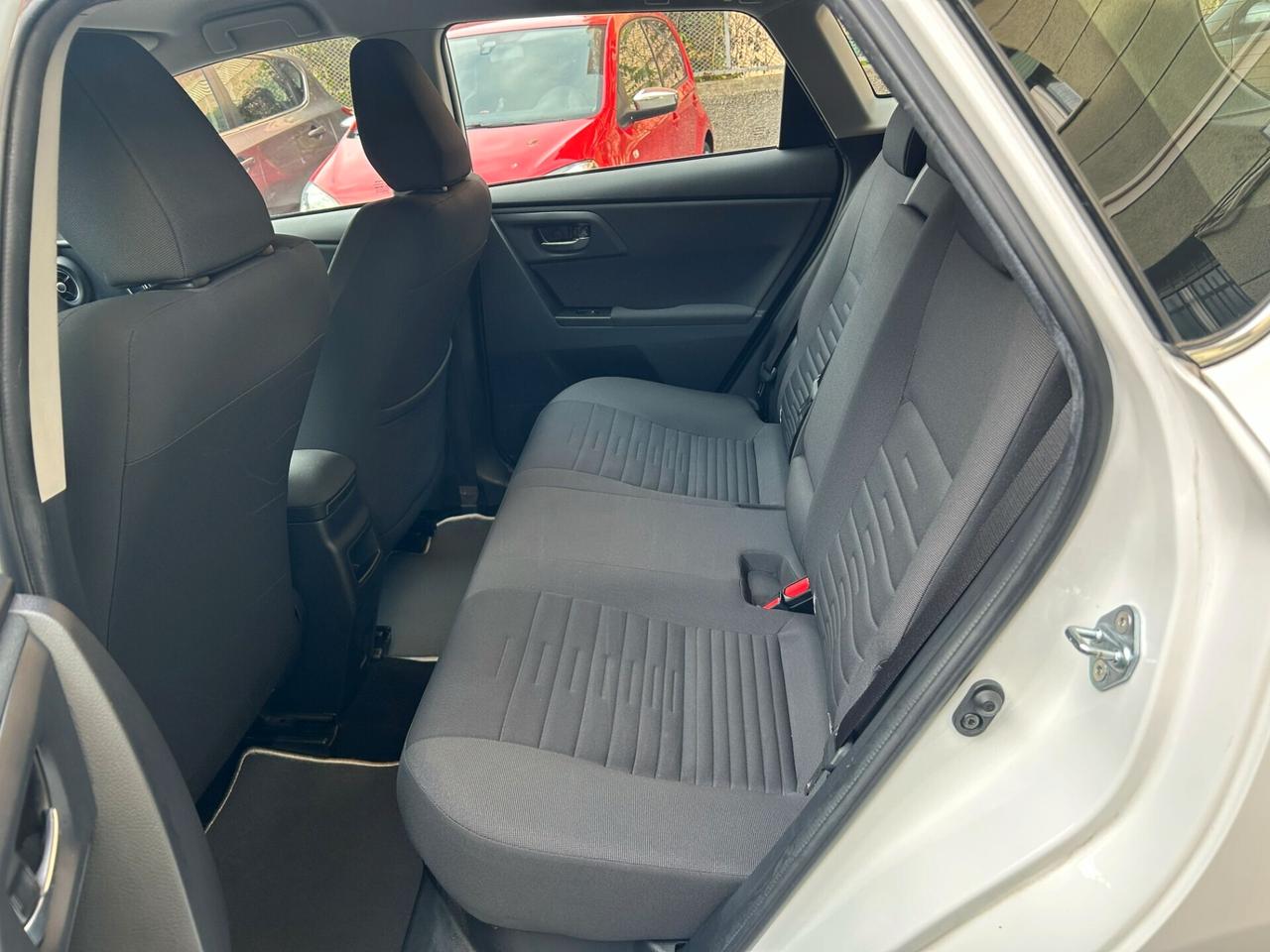 Toyota Auris 1.8 Hybrid Lounge GARANZIA TOYOTA