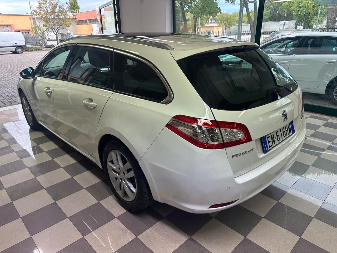 Peugeot 508 2.0 HDi 140CV SW Allure