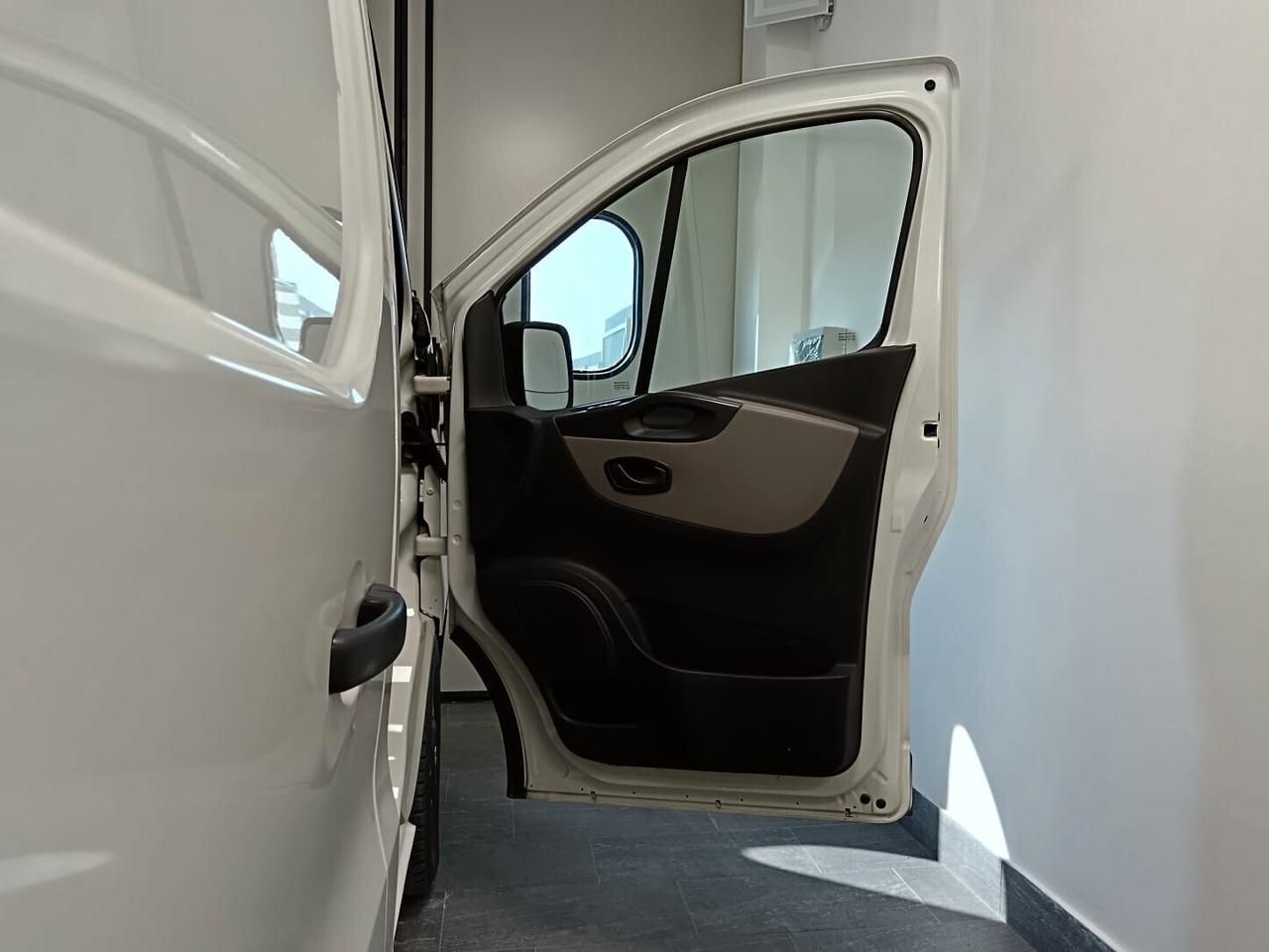 RENAULT TRAFIC 1.6 145 CV