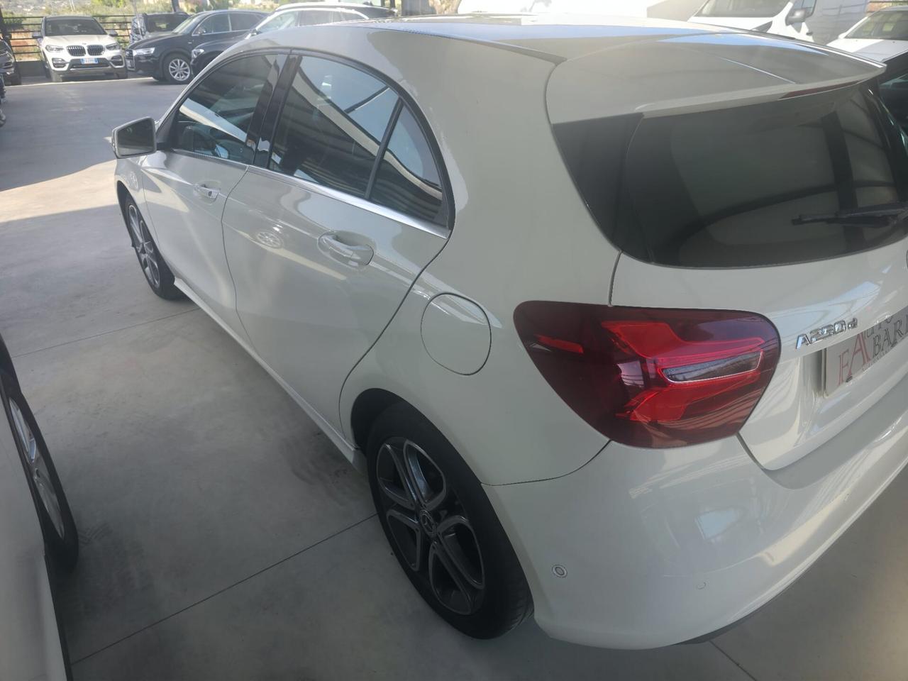 Mercedes-benz A 160 d Premium