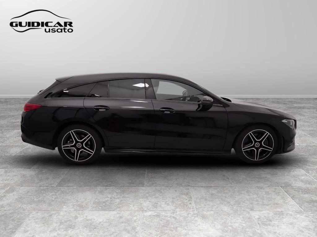 Mercedes-Benz CLA Sh.Brake - X118 - CLA Shooting Brake 200 d Premium auto