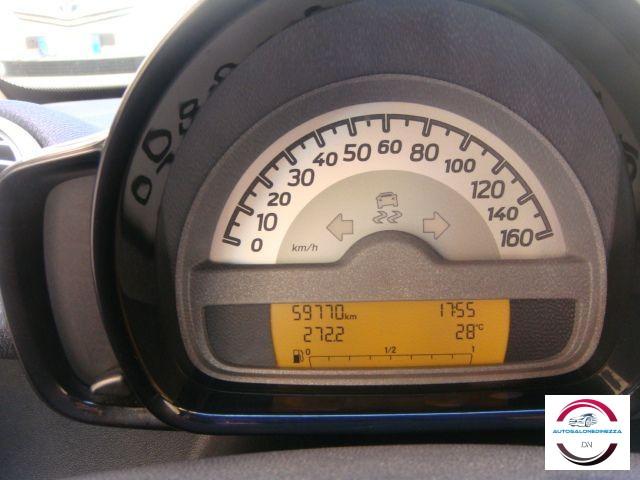 SMART - Fortwo - 1000 52 kW MHD coupé passion
