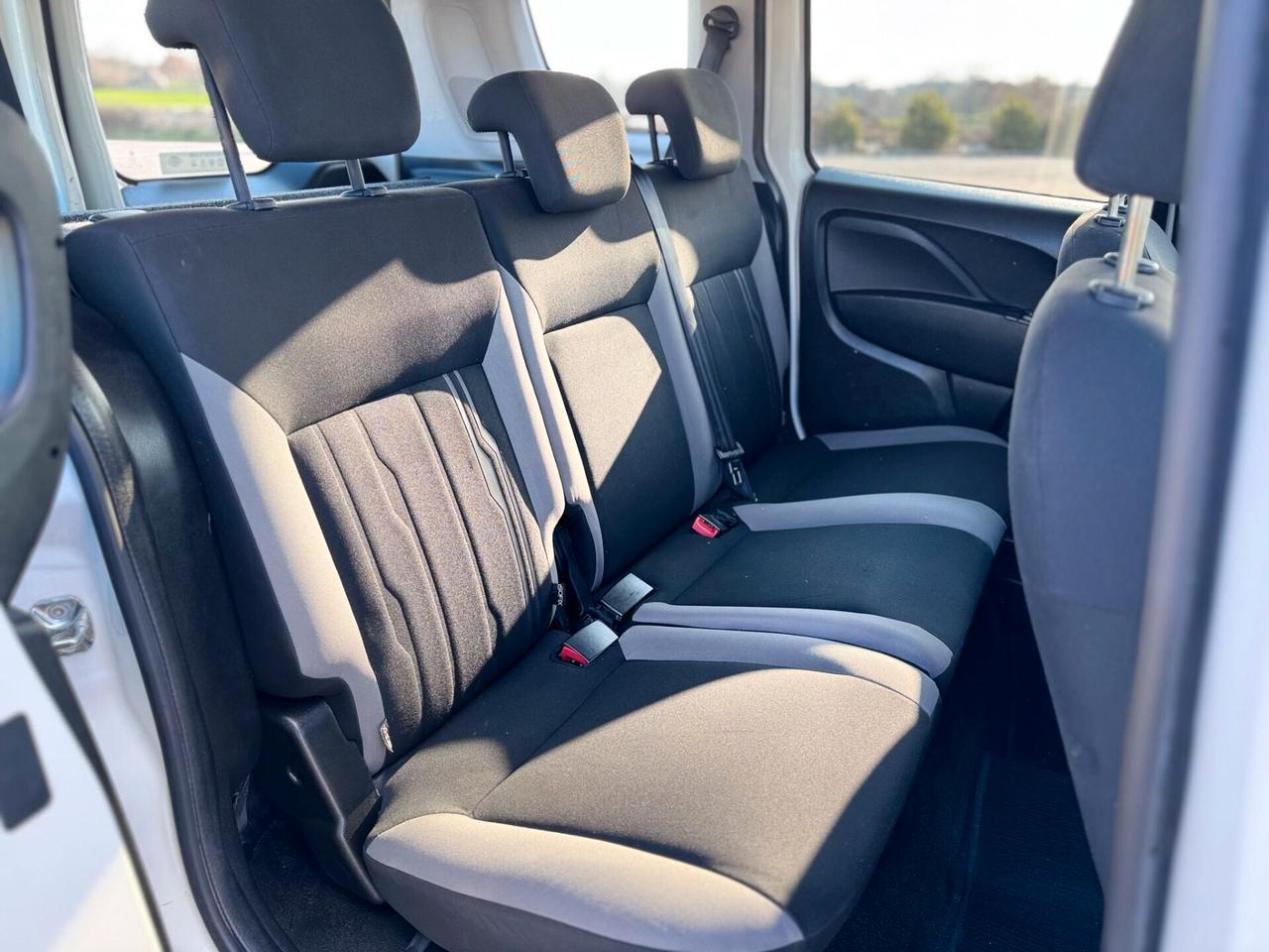 Fiat Doblò 1.6 MJT 105CV PC Combi Atuocarro N1