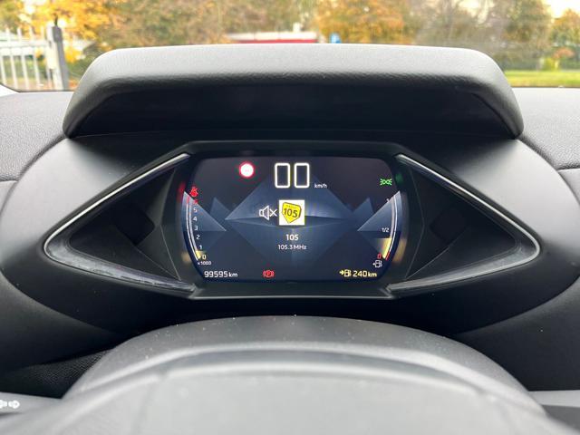 DS AUTOMOBILES DS 3 Crossback PureTech 100 Faubourg