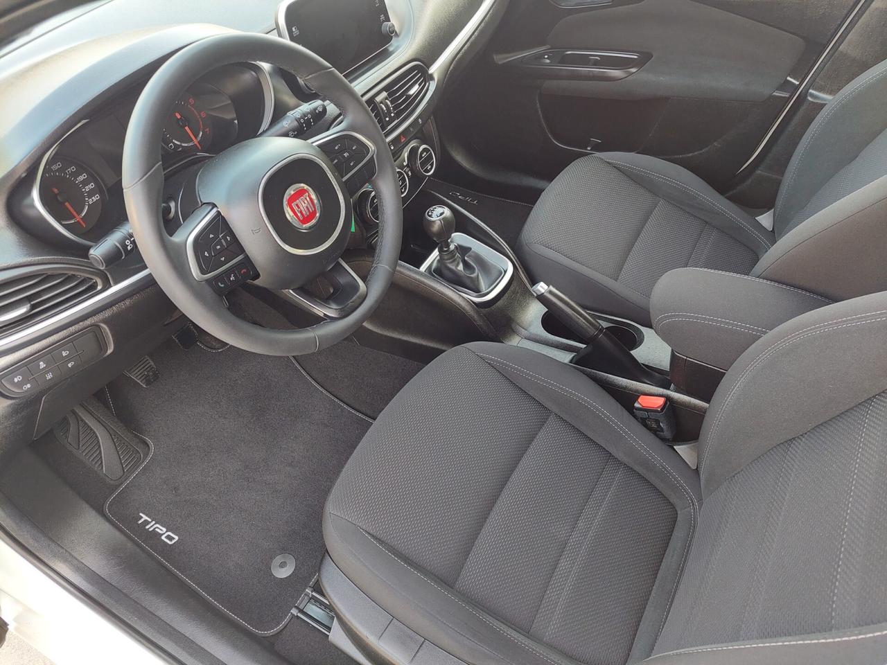 Fiat Tipo 1.6 Mjt S&S 5 porte Lounge