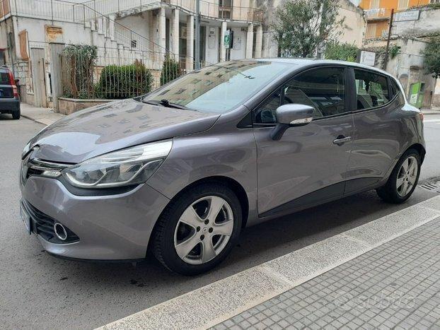 RENAULT Clio 1.2 75CV BENZINA NAVI UNIPRO