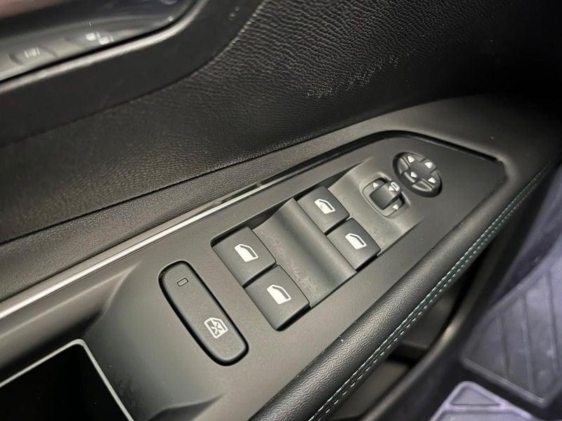 Peugeot 3008 3008 PureTech Turbo 130 S&S EAT8 Active Pack - PROMO SIRONIAUTO+