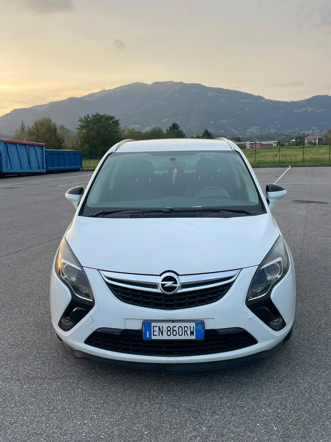 Zafira 1.6 T metano 150 cv 7 posti scalda acqua