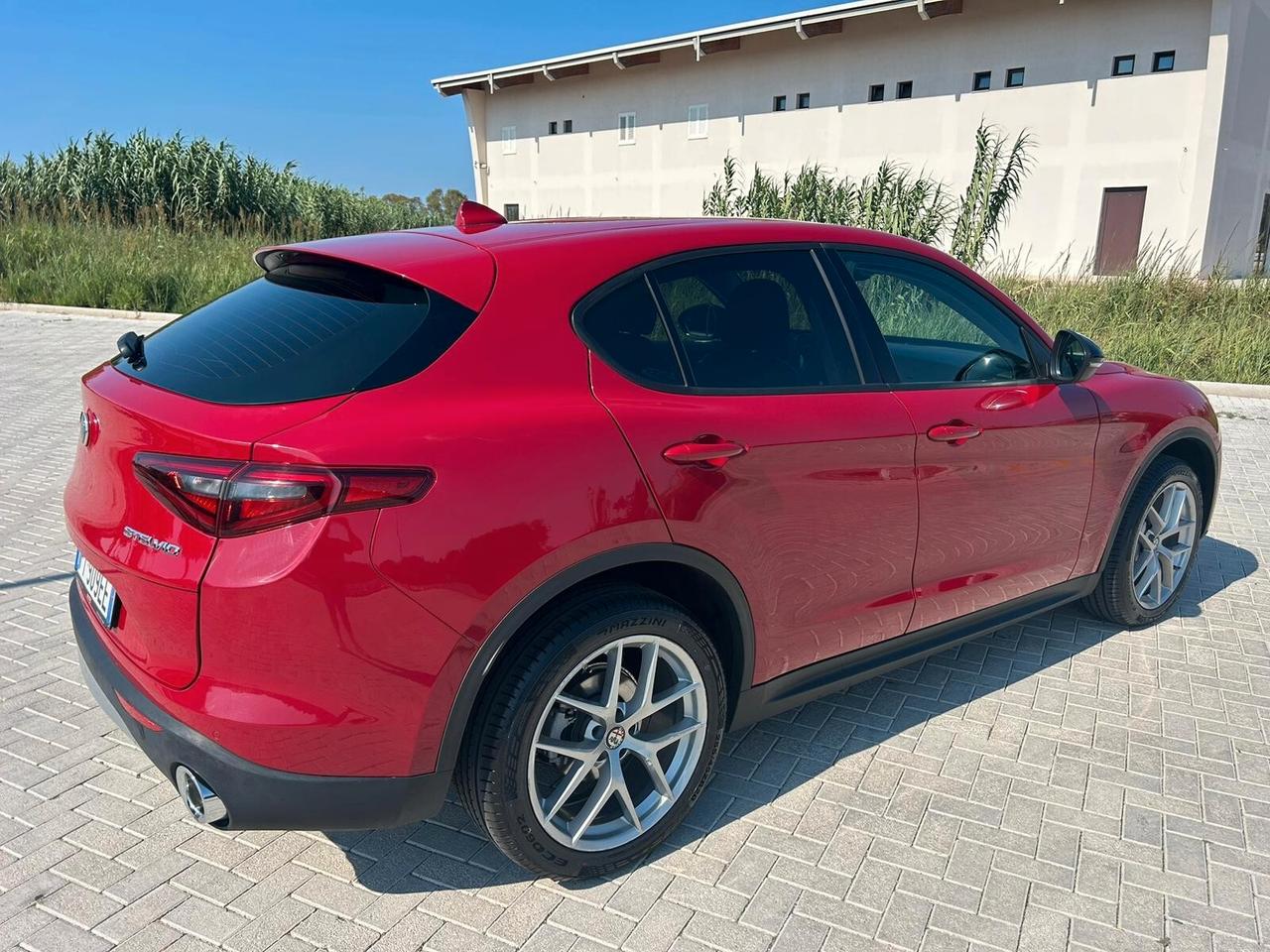 Alfa Romeo Stelvio 2.2 Turbodiesel 210 CV AT8 Q4 Executive
