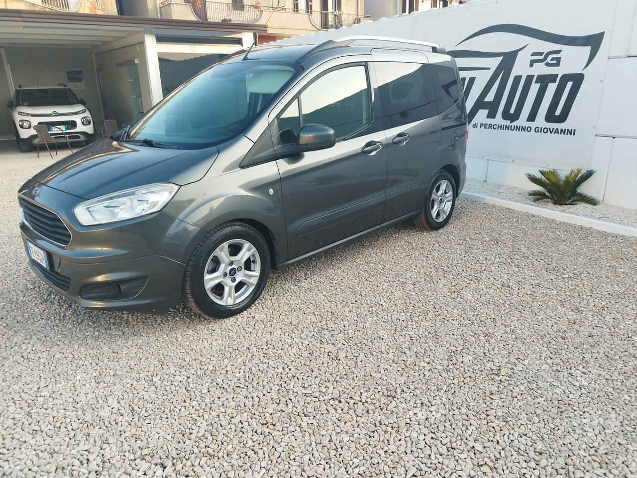 Ford Tourneo Courier Tourneo Courier 1.5 TDCI 95 CV Titanium