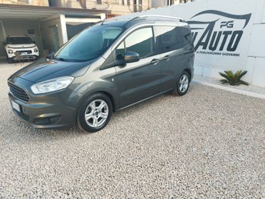 Ford Tourneo Courier Tourneo Courier 1.5 TDCI 95 CV Titanium