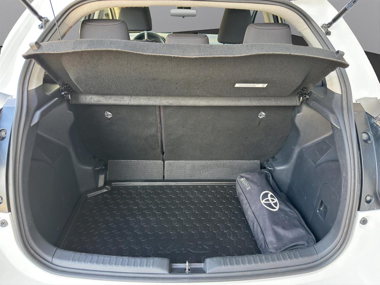 Toyota Yaris 1.5h Active