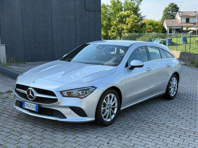 Mercedes-Benz CLA 200 Shooting Brake d Business Extra auto IVA DEDUCIBILE