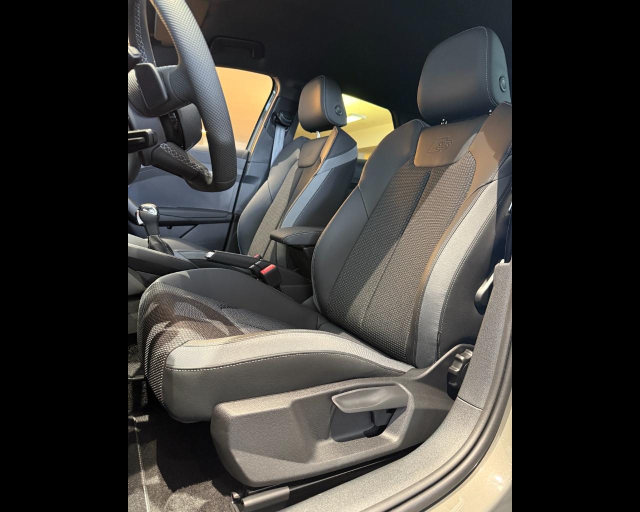 AUDI Audi A1 Sportback Identity Black 30 TFSI 85(116) kW(CV) S tronic