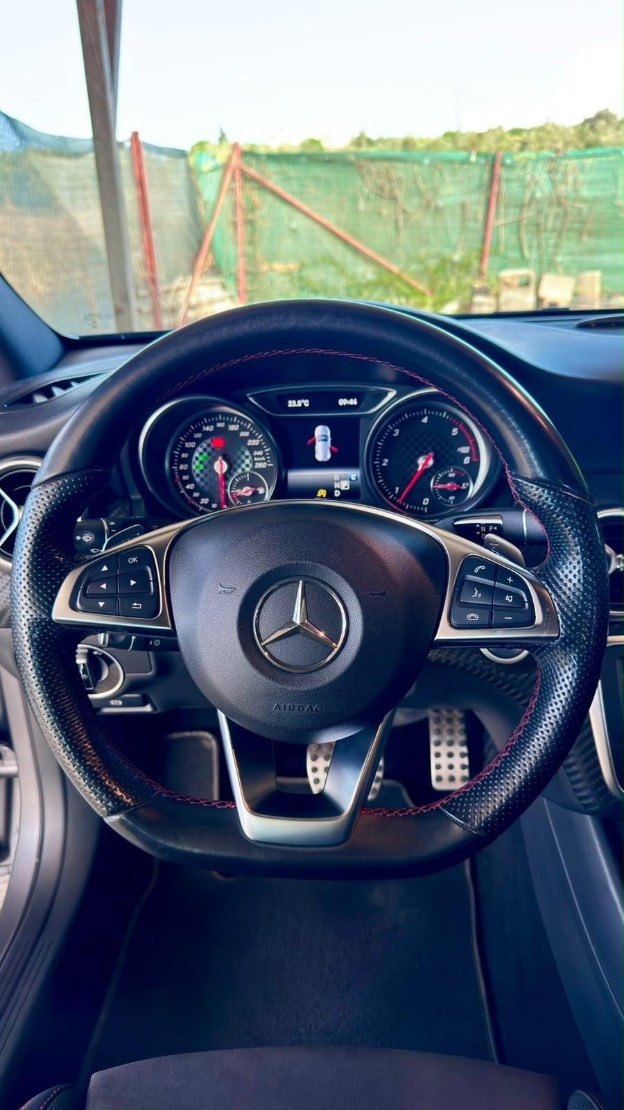 Mercedes-benz A 200 d Automatic 4Matic Premium