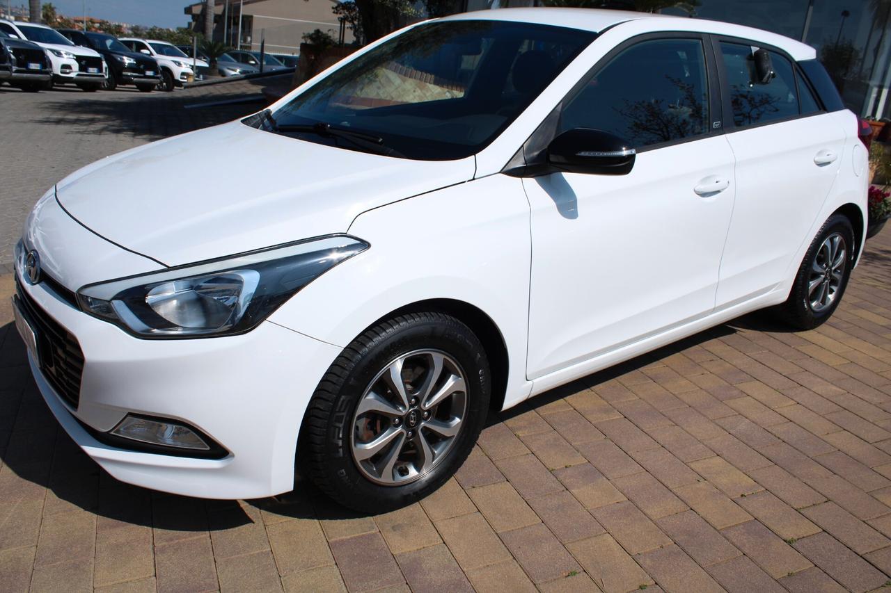 Hyundai i20 1.1 CRDi 12V 5 porte Comfort