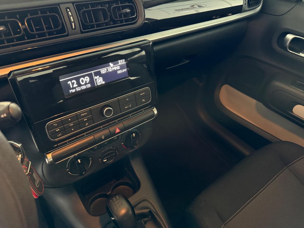 Citroen C3 PureTech 82 GPL Shine