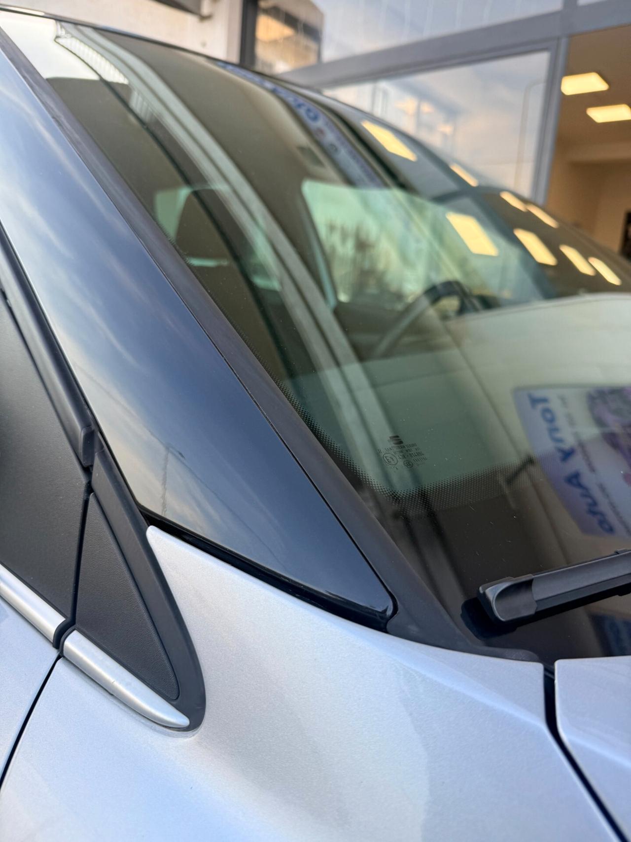 Seat Arona 1.0 tgi FR BENZ/METAN con TELECAMERA,APPLE CARPLAY,NAVI,ANDROID AUTO,KM CERTIFICATI