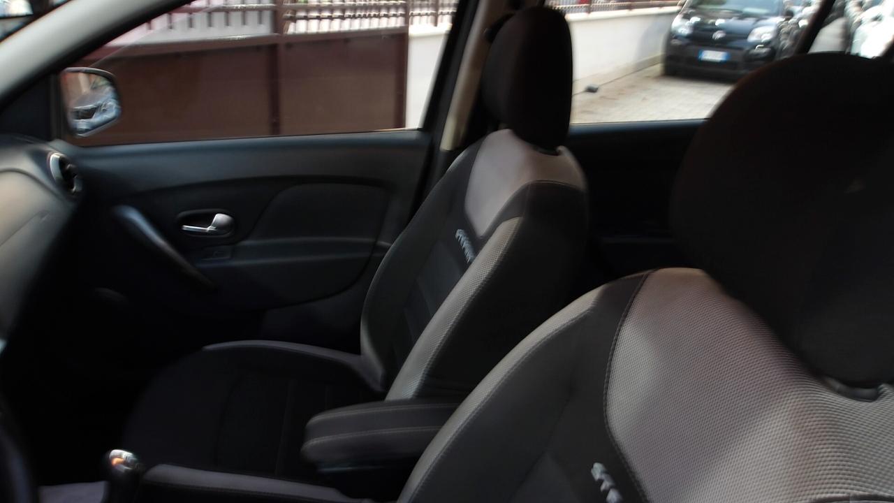 DACIA SANDERO 0.9 B/GPL-CASA MADRE-PREZZO PROMO!