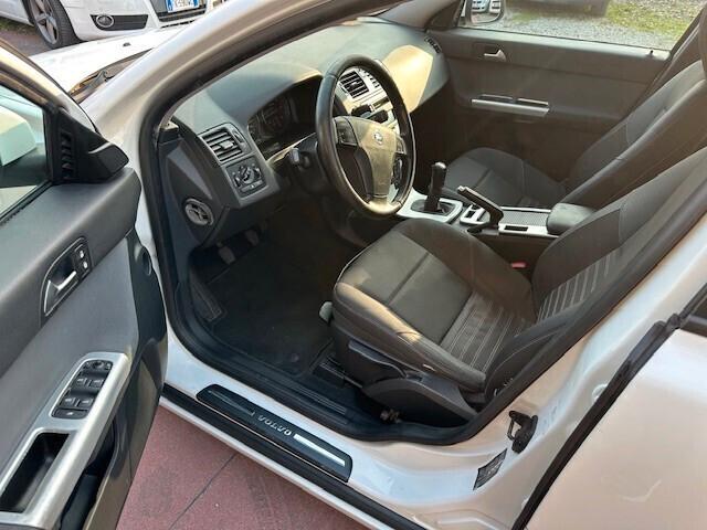 Volvo V50 D4 Momentum