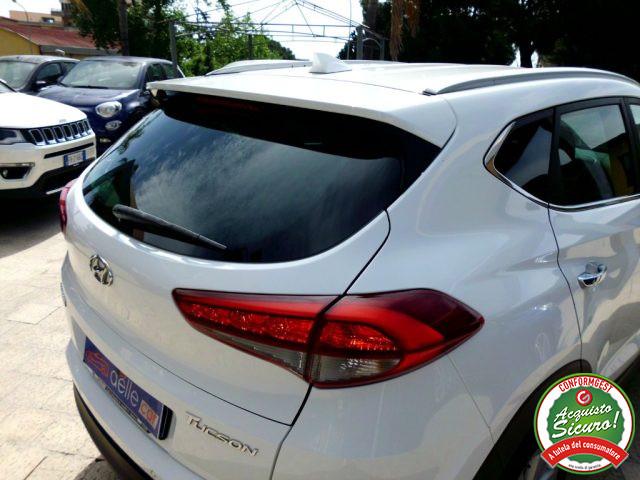 HYUNDAI Tucson 1.7 CRDi XPossible