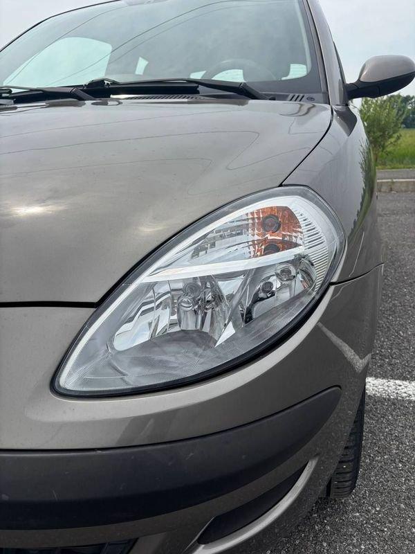 Lancia Ypsilon CINGHIA + FRIZIONE FATTI -NEOP. 1.2 Oro