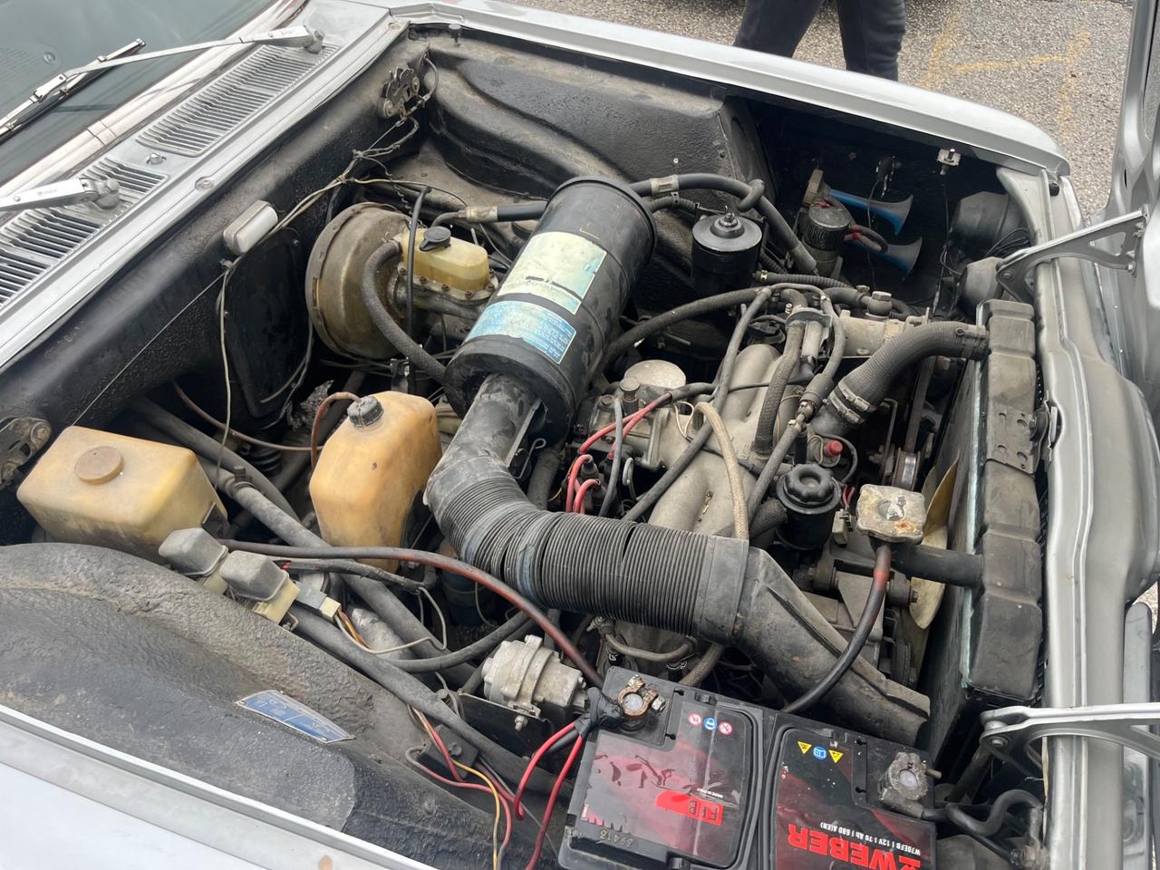 Lancia 2000 iniezione ( Flavia berlina )