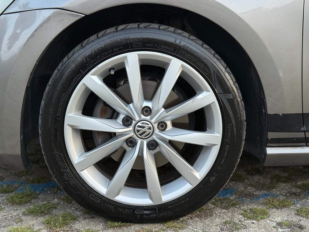 VOLKSWAGEN Golf 7 1.6 TDI 105cv DSG 2013 Highline