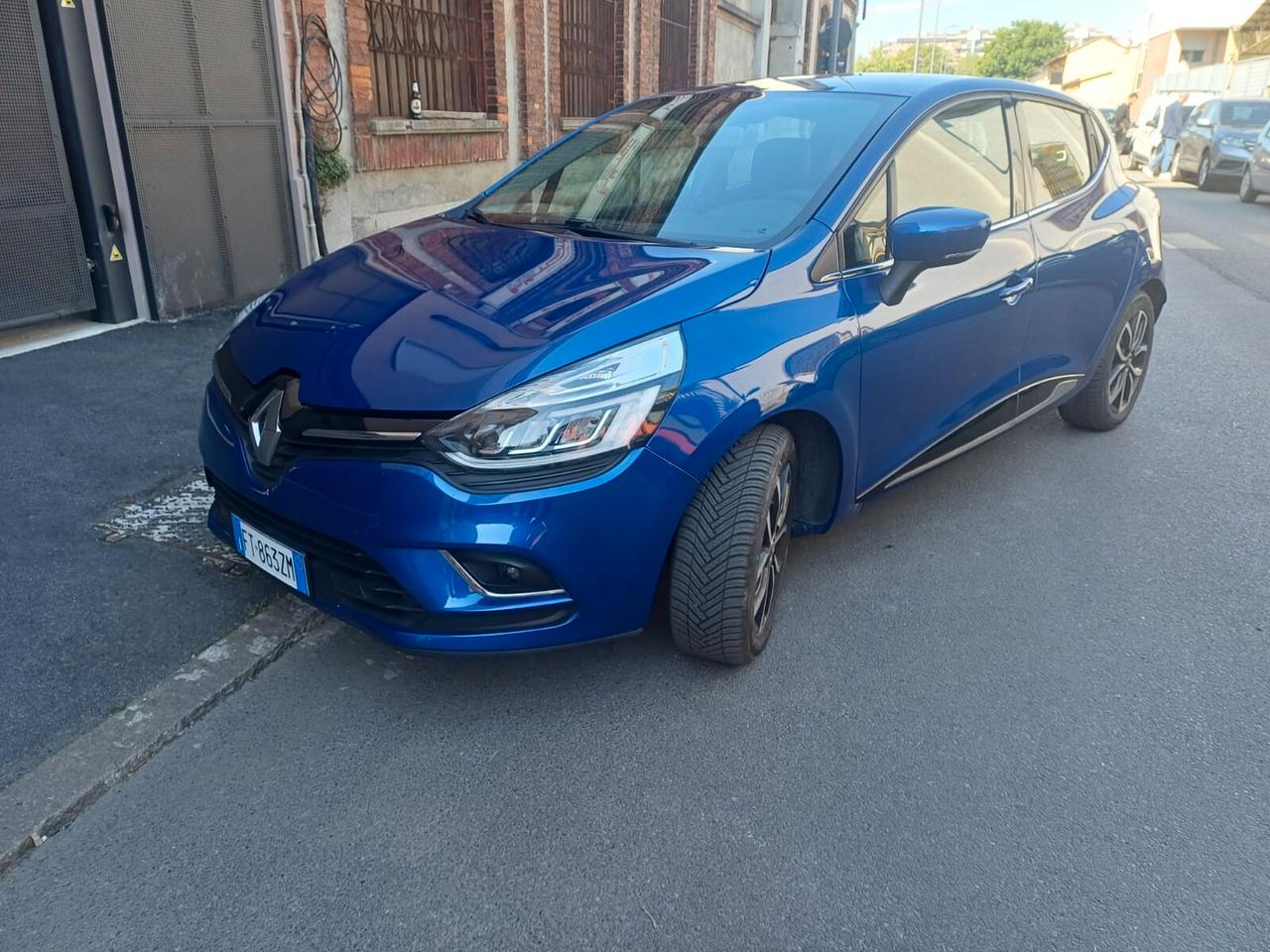 Renault Clio dCi 8V 90 CV 5 porte Moschino Zen