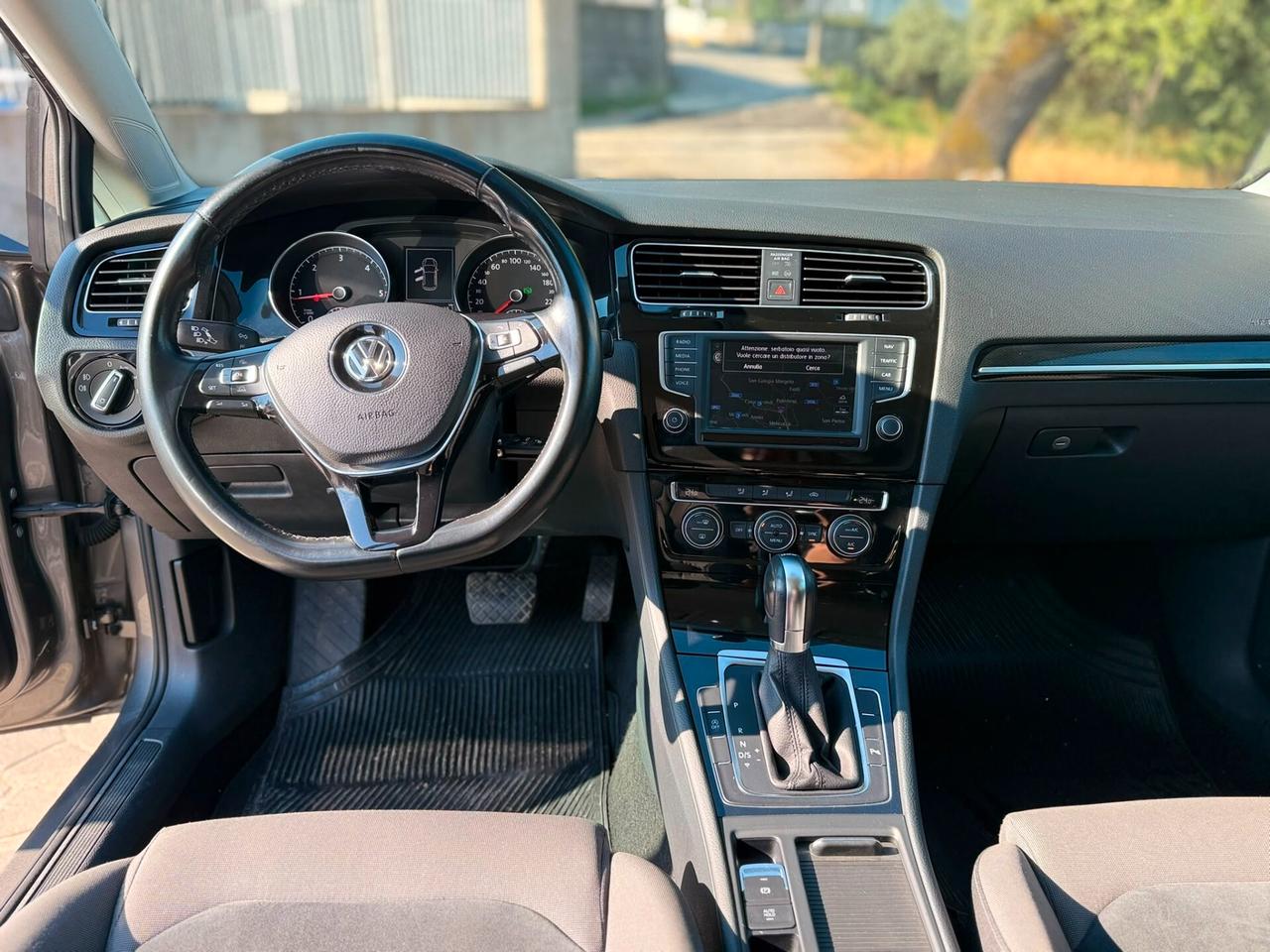 Volkswagen Golf Business 1.6 TDI DSG 5p. Highline BlueMotion Technology