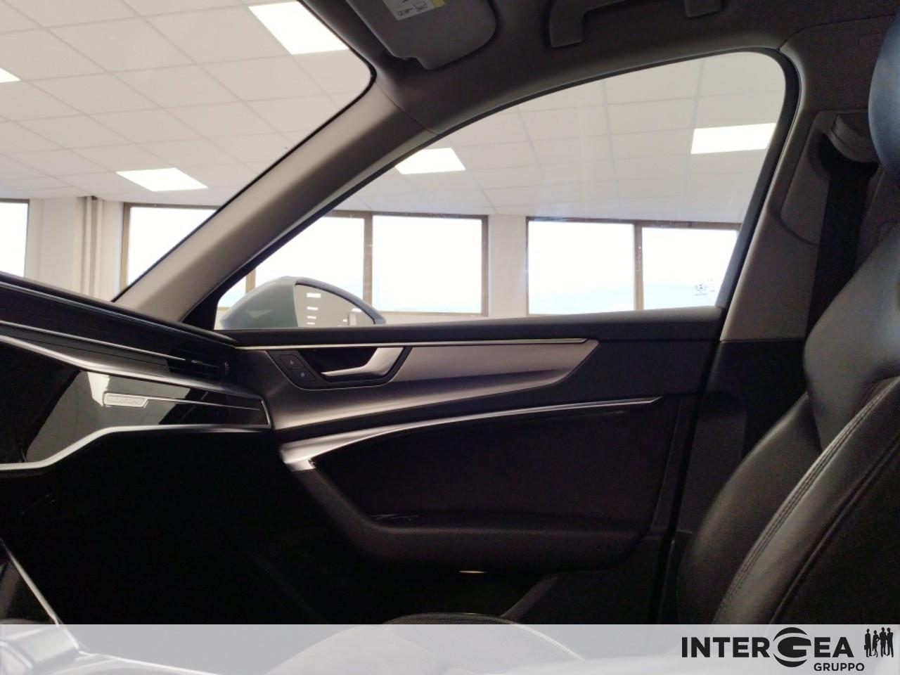 AUDI A6 Avant 40 2.0 tdi mhev Business Sport quattro s-tronic