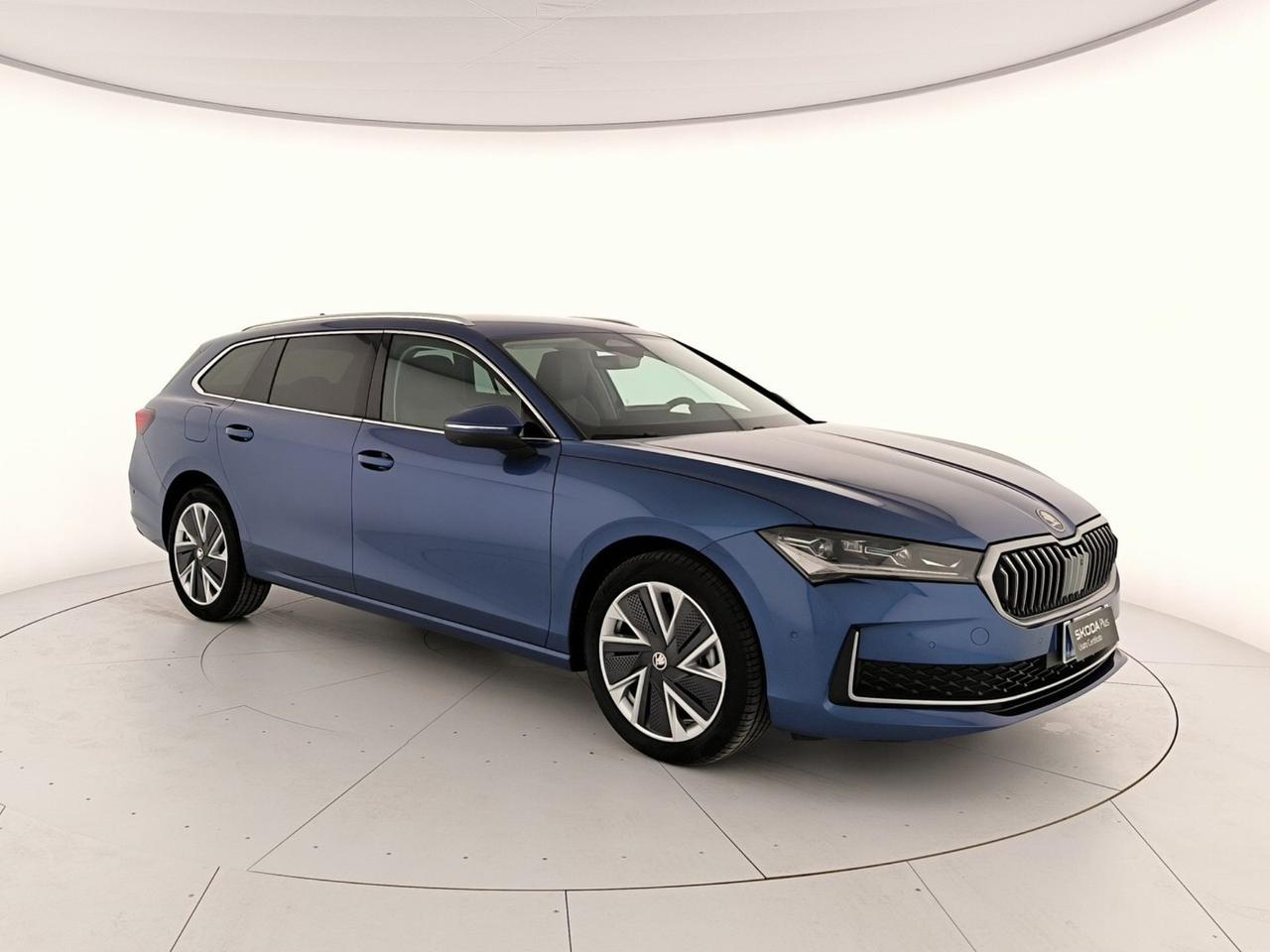 Skoda Superb wagon 2.0 tdi style 150cv dsg