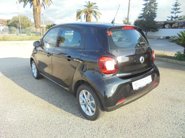 SMART ForFour EQ Pure n°24