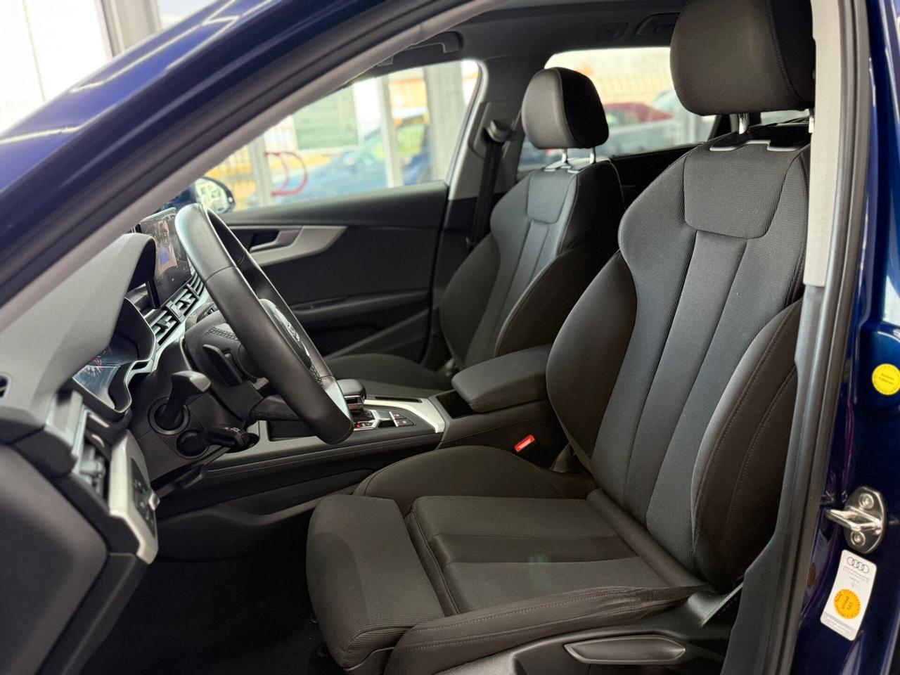 Audi A4 35 TDI/163 CV S tronic Business Advanced