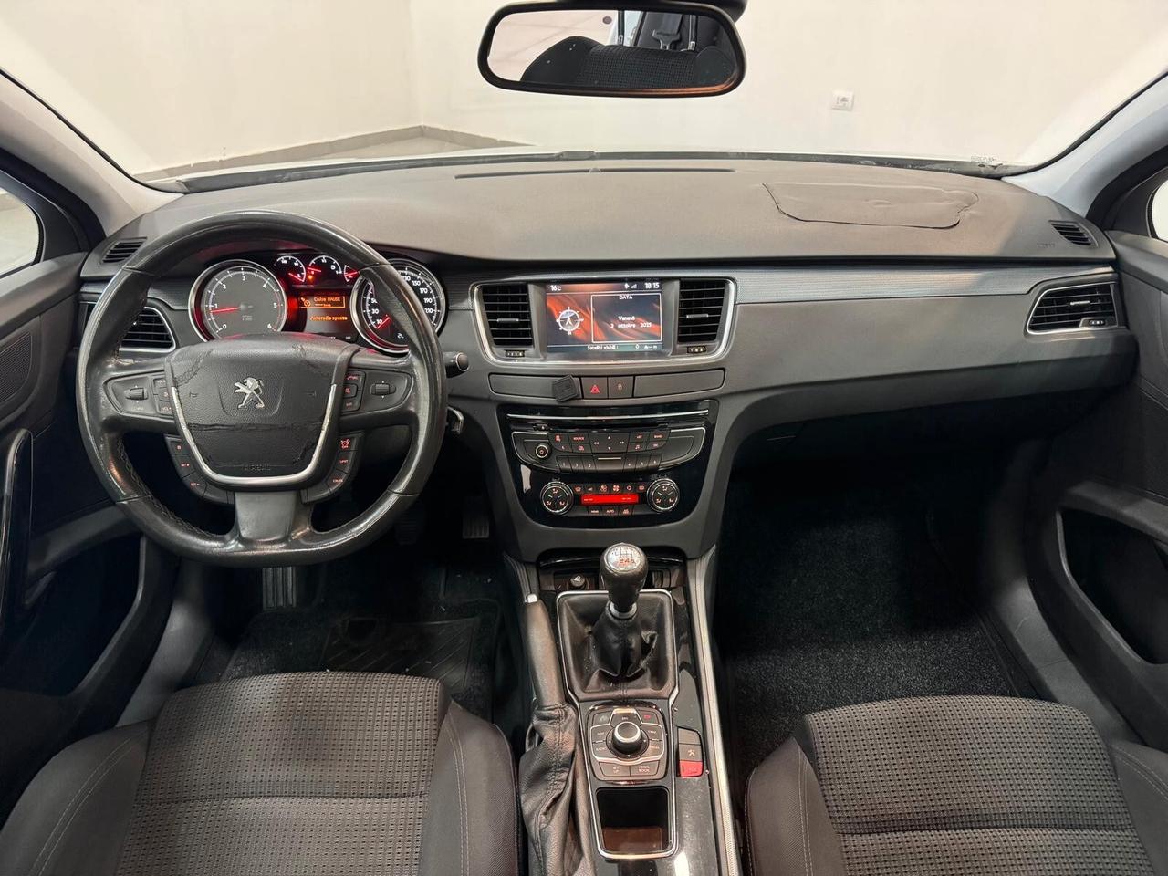 Peugeot 508 2.0 HDi 140CV SW Ciel Allure