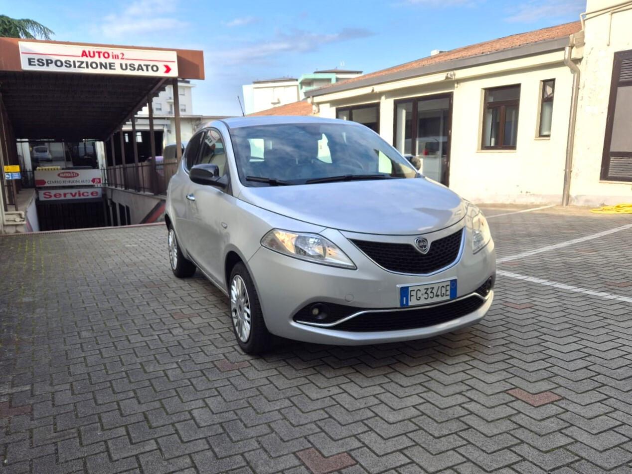 Lancia Ypsilon 1.3 MJT 16V 95 CV Gold - km reali