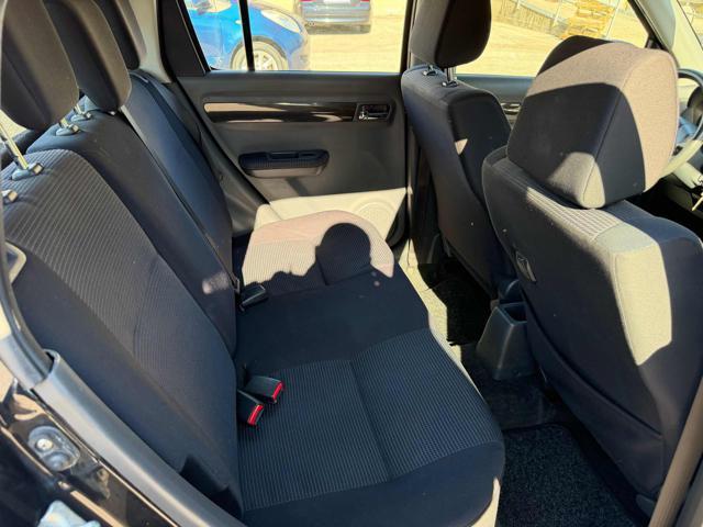 TOYOTA Yaris 1.0 5 porte Sol senza nessun lavoro da fare