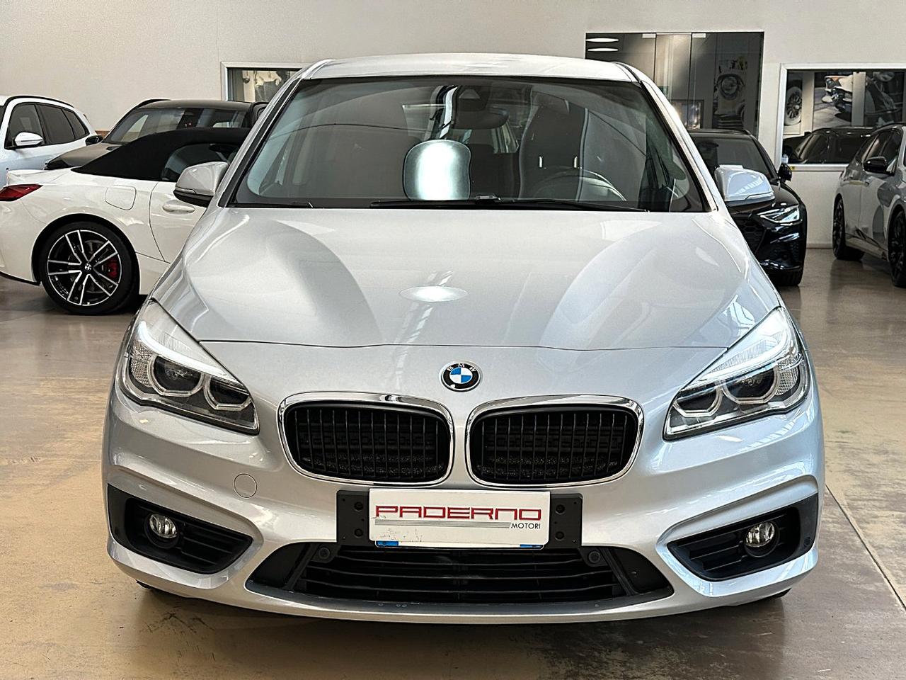 BMW 216 d Active Tourer Advantage - LED - Navi - Sedili Risc