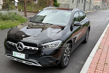 MERCEDES GLA 250 e EQ-Power Automatic Business Extra