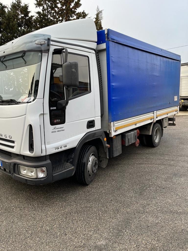 IVECO EUROCARGO 75E18 sponda idraulica