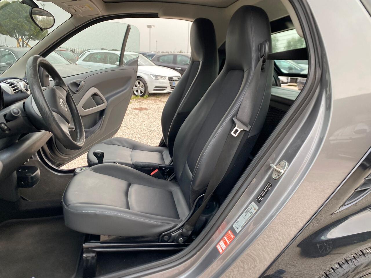 Smart ForTwo 1000 45 kW MHD coupé pure